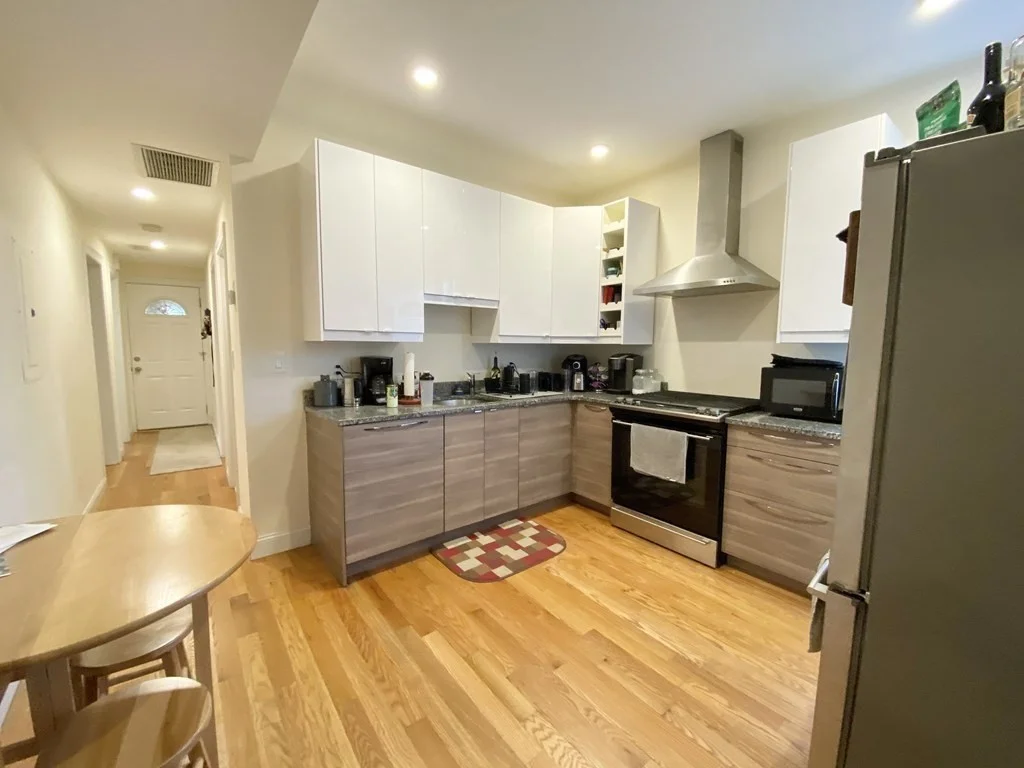 3 bed, 1 bath apartment for rent at 31 Edison Green Unit 3, Boston — photo 1 of 11