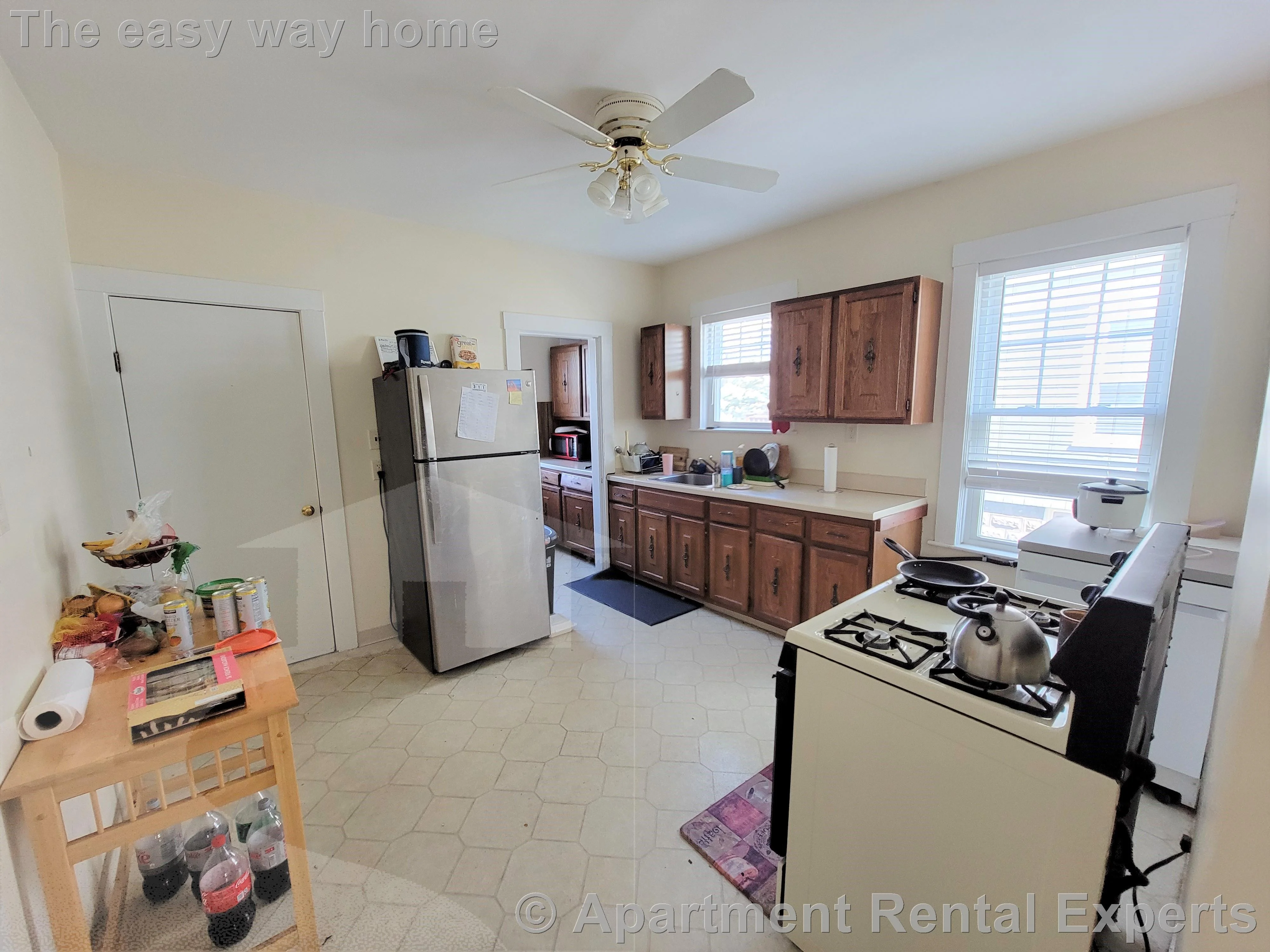 3 bed, 1 bath apartment for rent at 31 Electric Ave Unit 1, Davis Square — photo 11 of 18