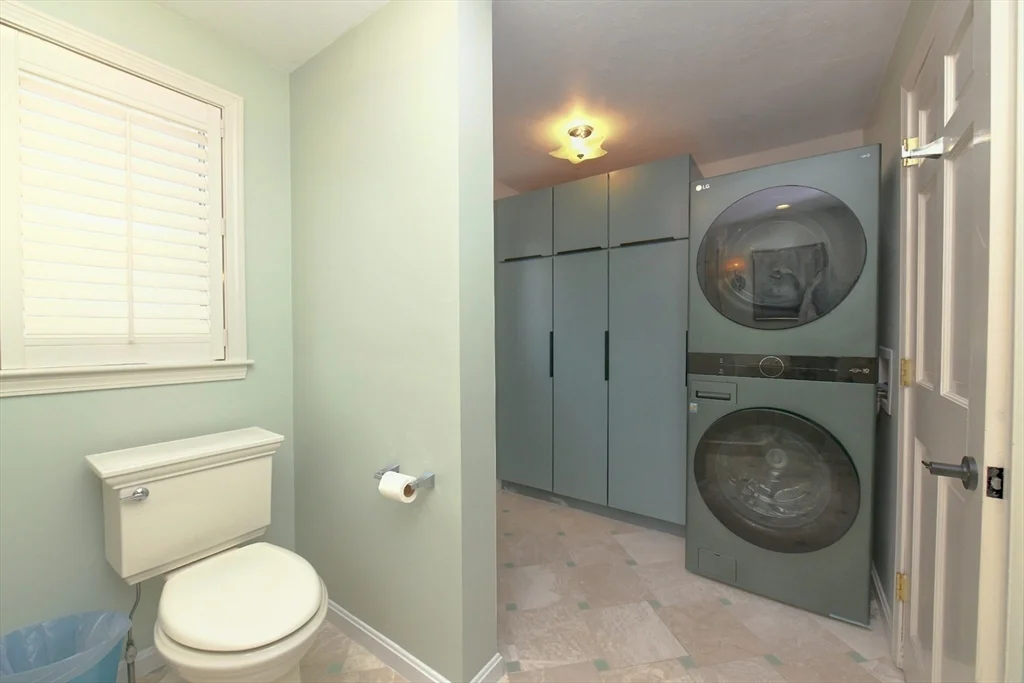 4 bed, 4+ bath apartment for rent at 31 Ellisville Rd Unit YEAR ROUND, Ellisville — photo 10 of 37