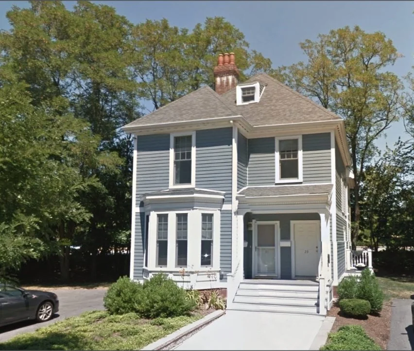 1 bed, 1 bath apartment for rent at 31 Elmwood St Unit 31, Newton Corner — photo 1 of 9