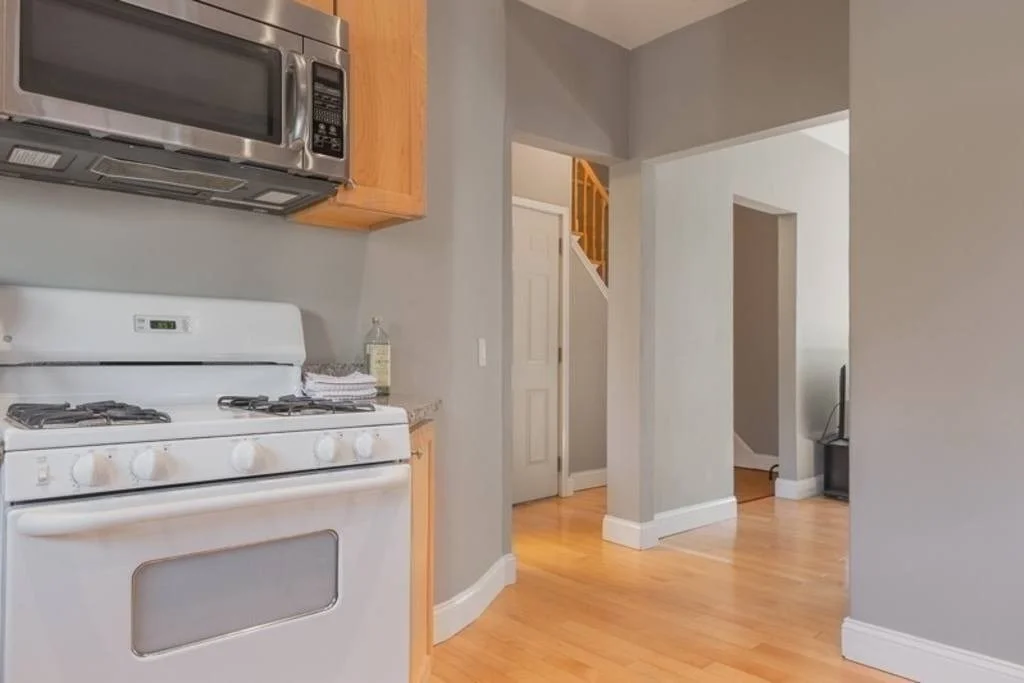 2 bed, 1 bath apartment for rent at 31 Fairmount Ave Unit 2, Cambridgeport — photo 4 of 14