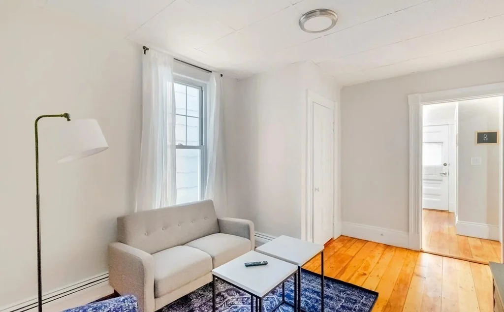 4 bed, 1 bath apartment for rent at 31 Falcon St Unit 1, East Boston — photo 8 of 18