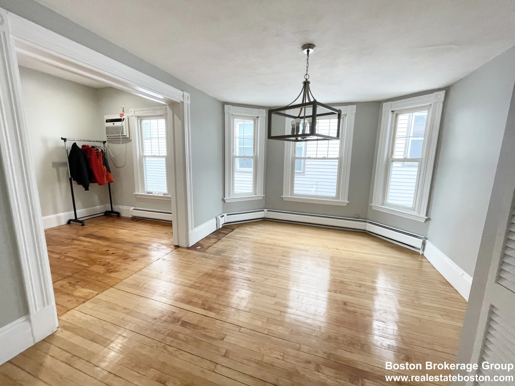 6 bed, 2 bath apartment for rent at 31 Falcon St Unit 2O, East Boston — photo 3 of 14