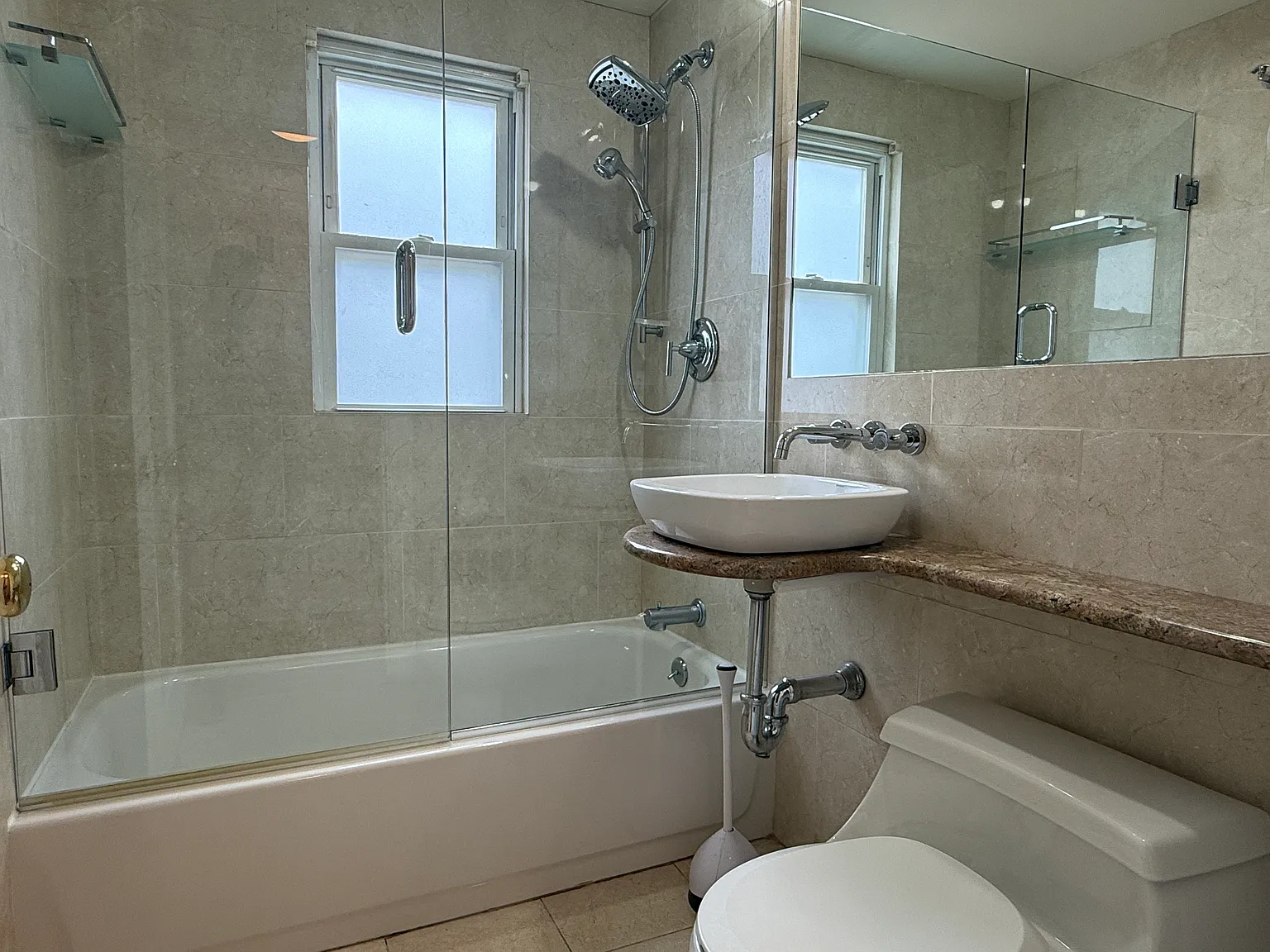 3 bed, 2 bath apartment for rent at 31 Falmouth Rd Unit 31, Watertown — photo 6 of 13