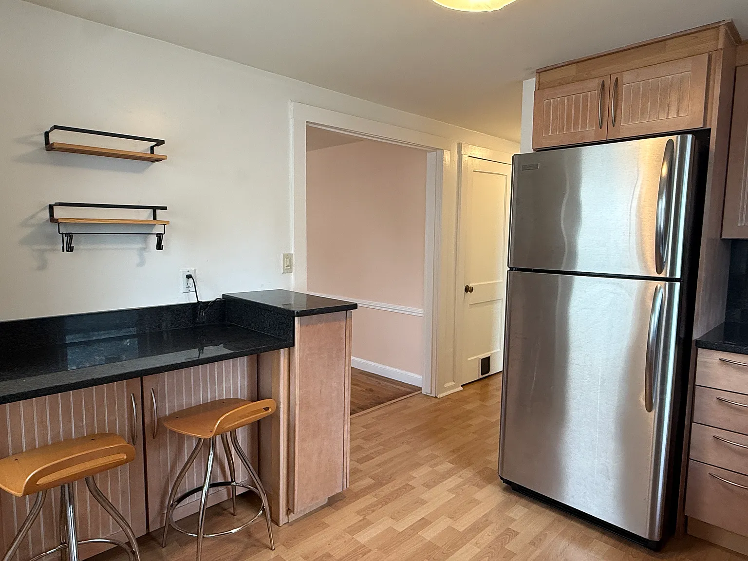 3 bed, 2 bath apartment for rent at 31 Falmouth Rd Unit 31, Watertown — photo 3 of 13