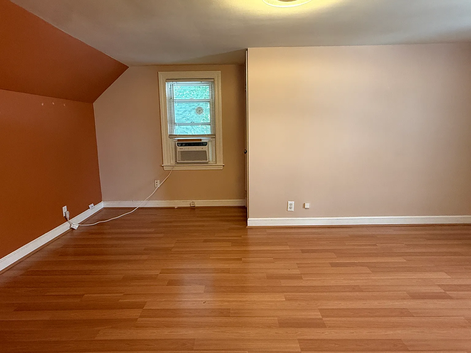3 bed, 2 bath apartment for rent at 31 Falmouth Rd Unit 31, Watertown — photo 10 of 13