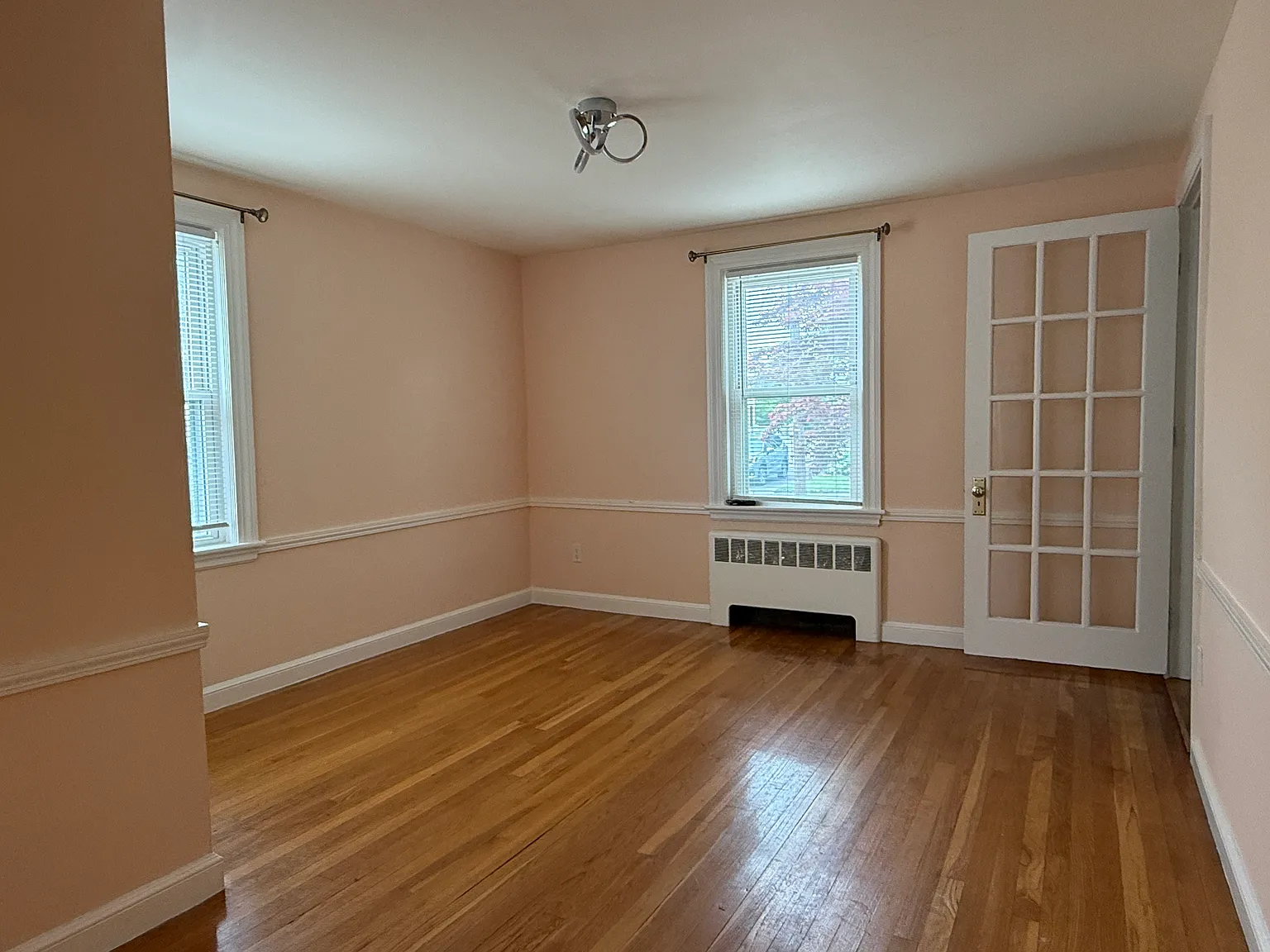 3 bed, 2 bath apartment for rent at 31 Falmouth Rd Unit 31, Watertown — photo 11 of 13