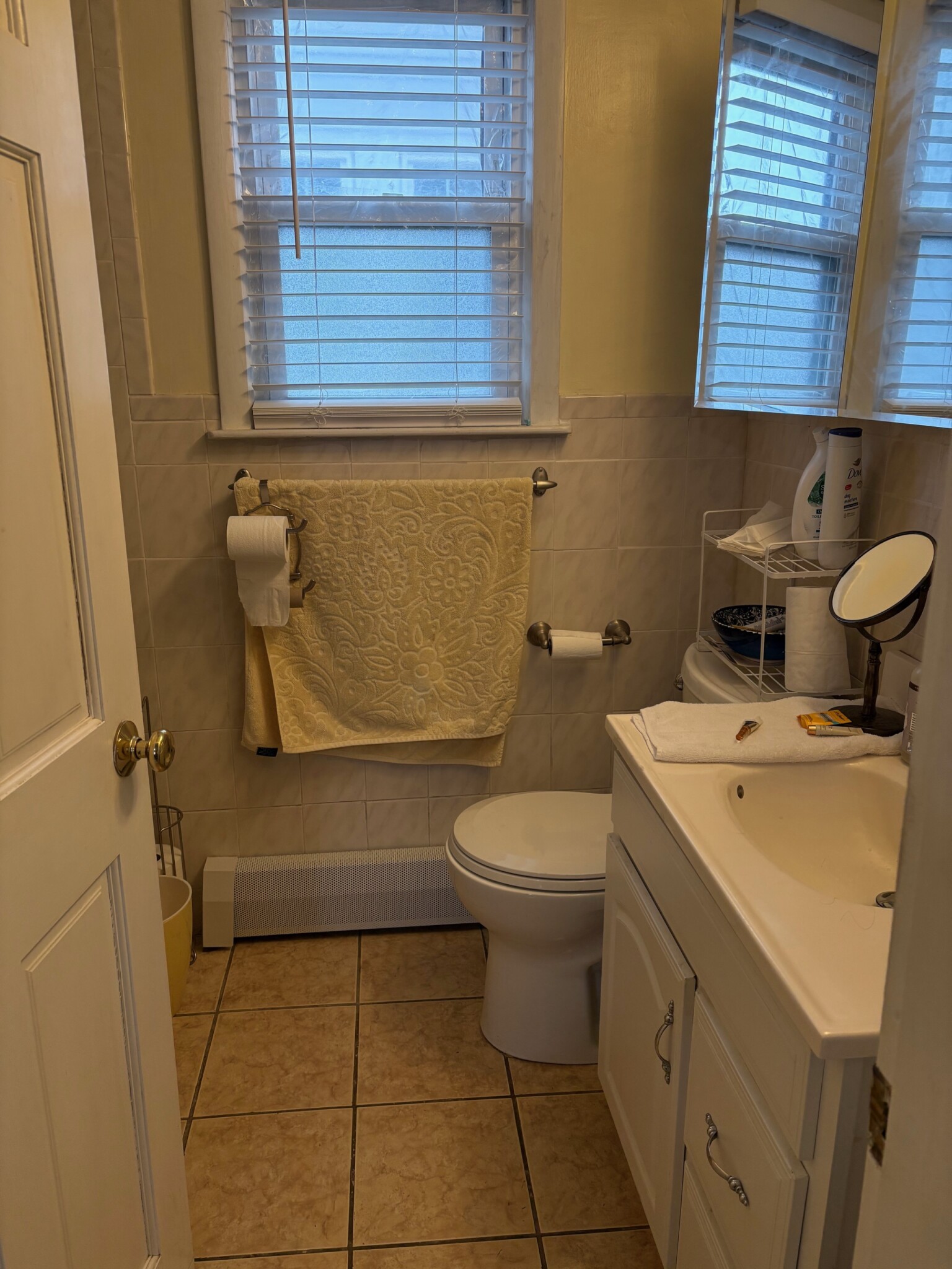 3 bed, 2 bath apartment for rent at 31 Faneuil, Brighton — photo 8 of 12