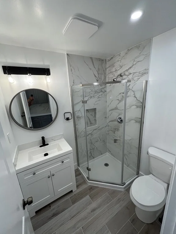 4 bed, 2 bath apartment for rent at 31 Faywood Ave Unit 1, East Boston — photo 15 of 20