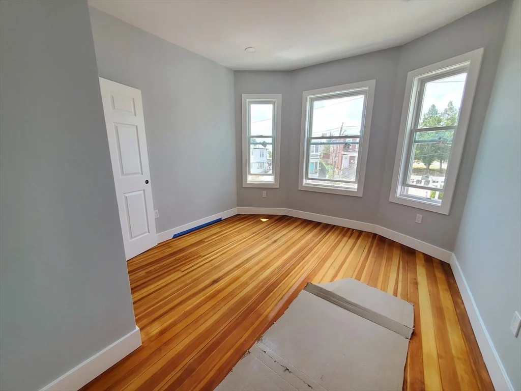 4 bed, 2 bath apartment for rent at 31 Faywood Ave Unit 1, East Boston — photo 4 of 20