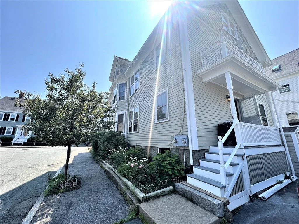 2 bed, 1 bath apartment for rent at 31 Federal St Unit 1, Beverly — photo 17 of 21