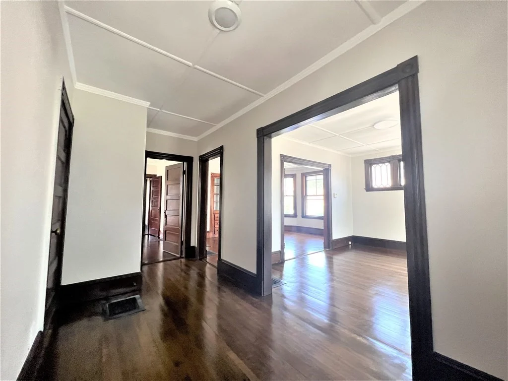 2 bed, 1 bath apartment for rent at 31 Federal St Unit 1, Beverly — photo 10 of 21