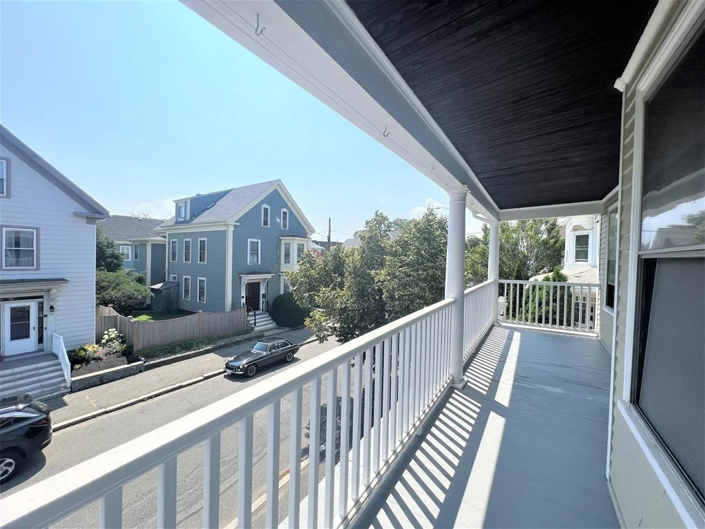 4 bed, 1 bath apartment for rent at 31 Federal St Unit 2, Beverly — photo 7 of 24