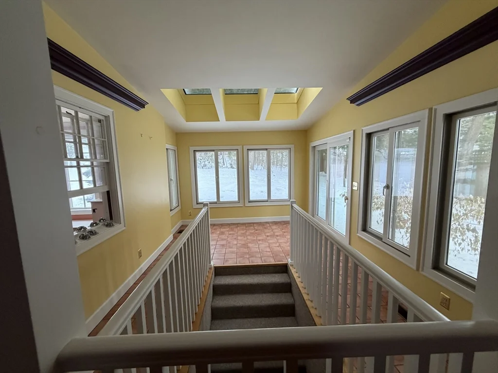 3 bed, 2 bath apartment for rent at 31 Fells Rd, Winchester — photo 6 of 22