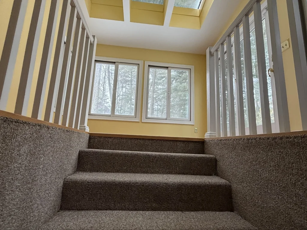 3 bed, 2 bath apartment for rent at 31 Fells Rd, Winchester — photo 14 of 22