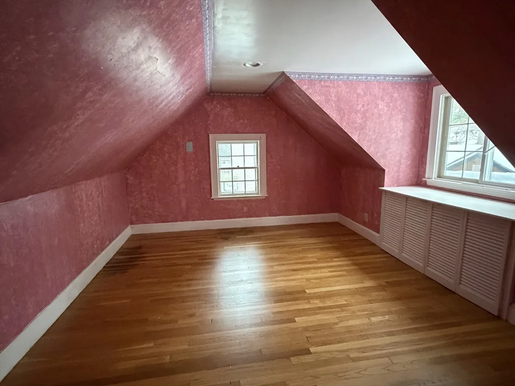 3 bed, 2 bath apartment for rent at 31 Fells Rd, Winchester — photo 21 of 22