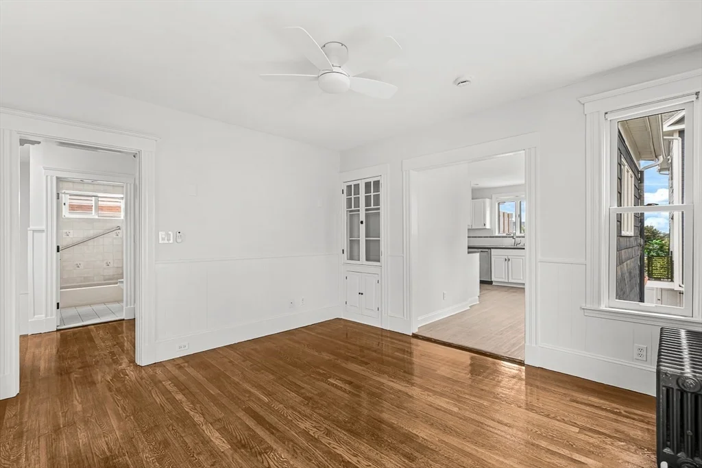 5 bed, 1 bath apartment for rent at 31 Fenwick St Unit 31, South Medford — photo 15 of 37