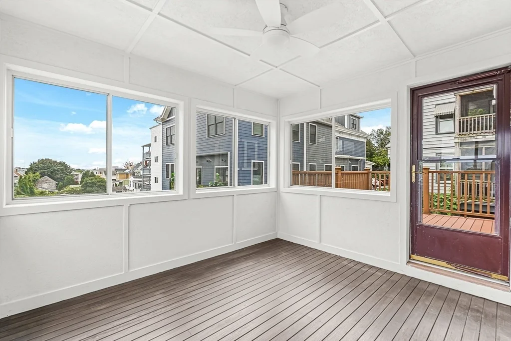 5 bed, 1 bath apartment for rent at 31 Fenwick St Unit 31, South Medford — photo 33 of 37
