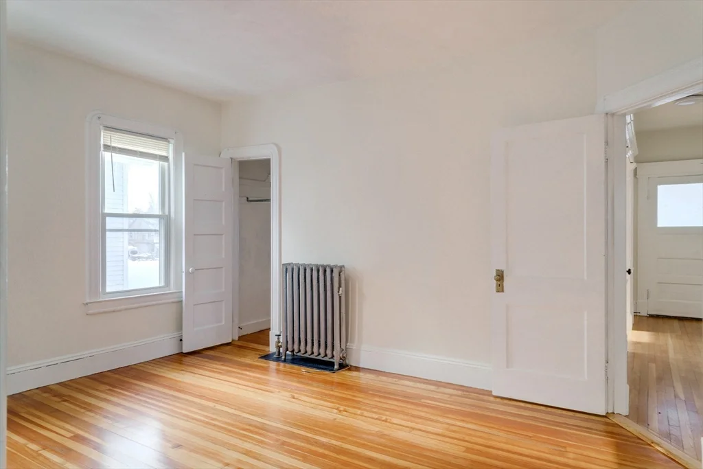 2 bed, 1 bath apartment for rent at 31 Firglade Unit 31, Springfield — photo 10 of 22