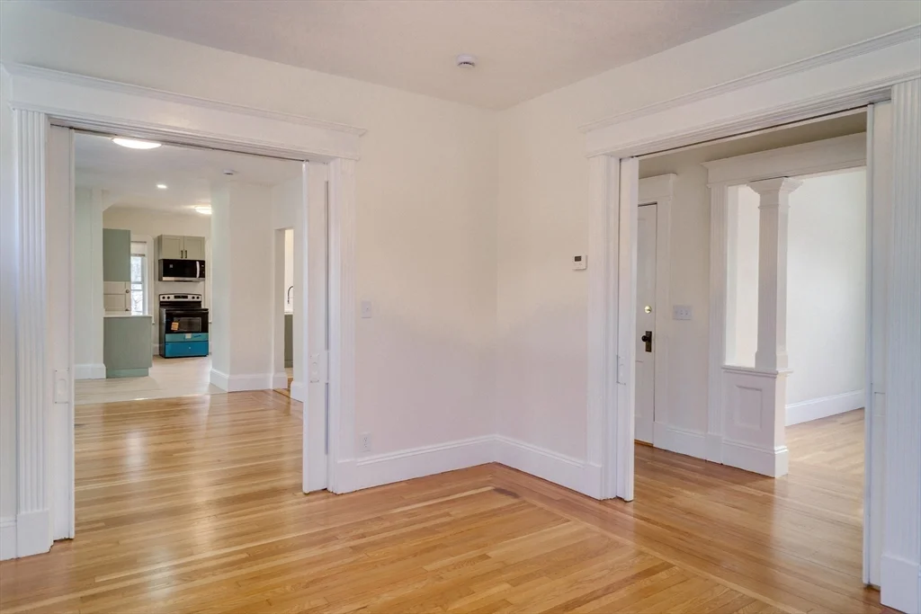 2 bed, 1 bath apartment for rent at 31 Firglade Unit 31, Springfield — photo 13 of 22