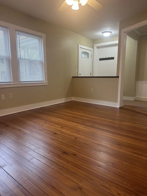 3 bed, 1 bath apartment for rent at 31 Forest Ave Unit 31, North Plymouth — photo 7 of 11