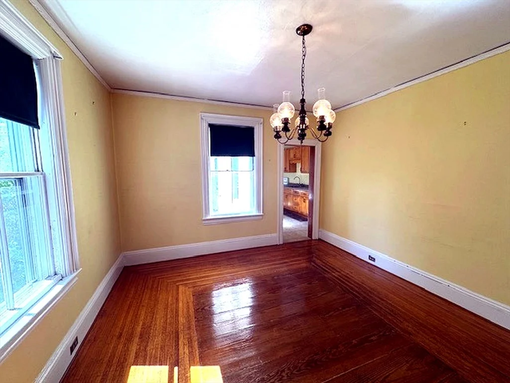 1 bed, 1 bath apartment for rent at 31 Forrester St Unit 1, Glenwood — photo 13 of 19