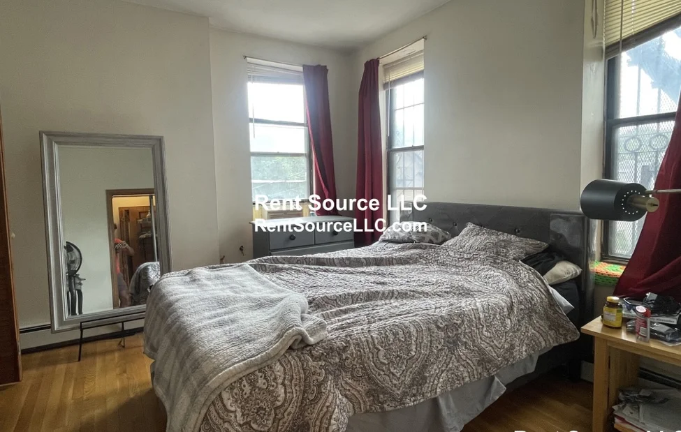 1 bed, 1 bath apartment for rent at 31 Fort Ave Unit 2, Roxbury — photo 14 of 15