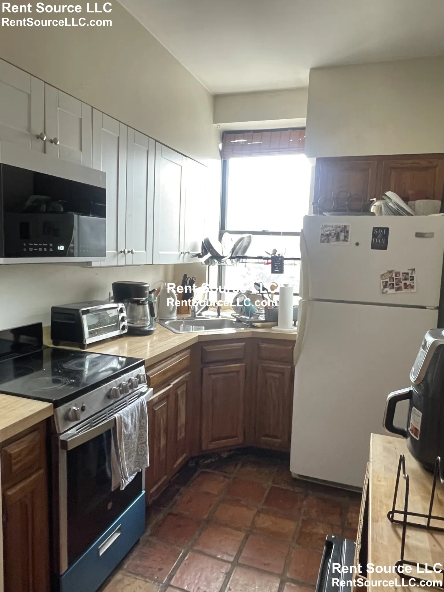 1 bed, 1 bath apartment for rent at 31 Fort Ave Unit 2, Roxbury — photo 4 of 15