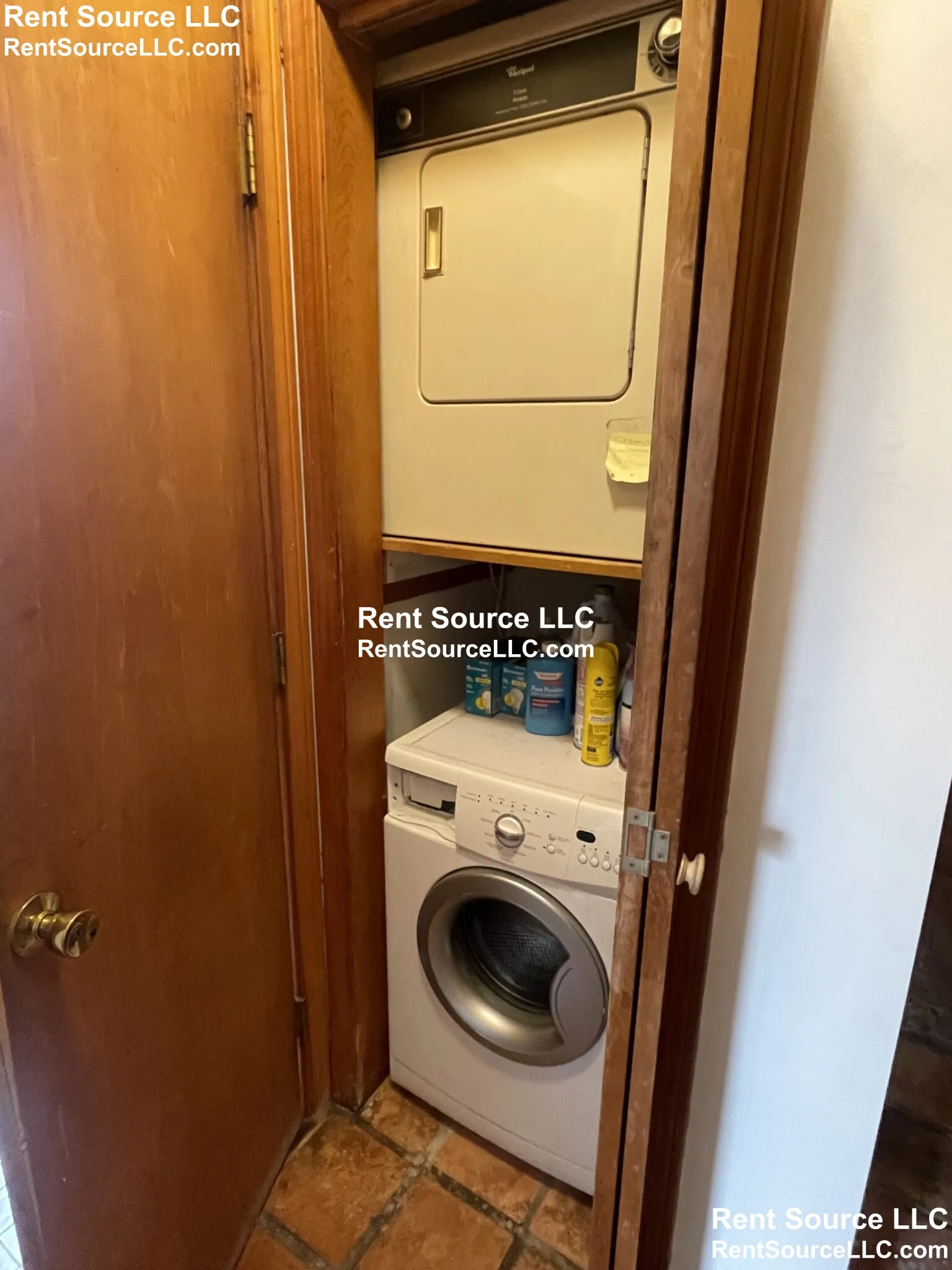 1 bed, 1 bath apartment for rent at 31 Fort Ave Unit 2, Roxbury — photo 9 of 15