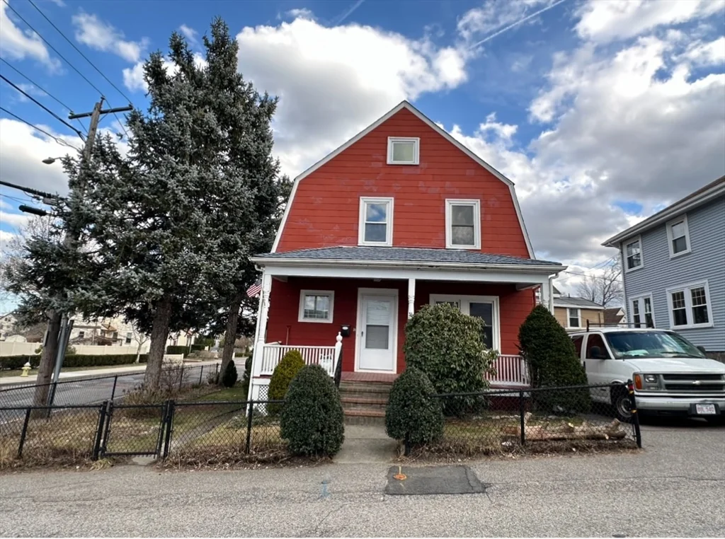 3 bed, 1 bath apartment for rent at 31 Francis Ave Unit 0, Quincy