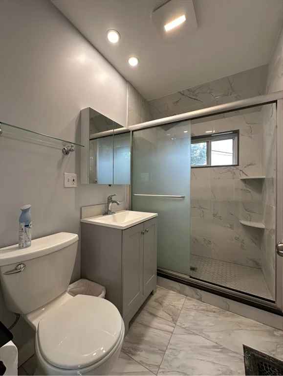 3 bed, 1 bath apartment for rent at 31 Francis Ave Unit 0, Quincy — photo 12 of 12