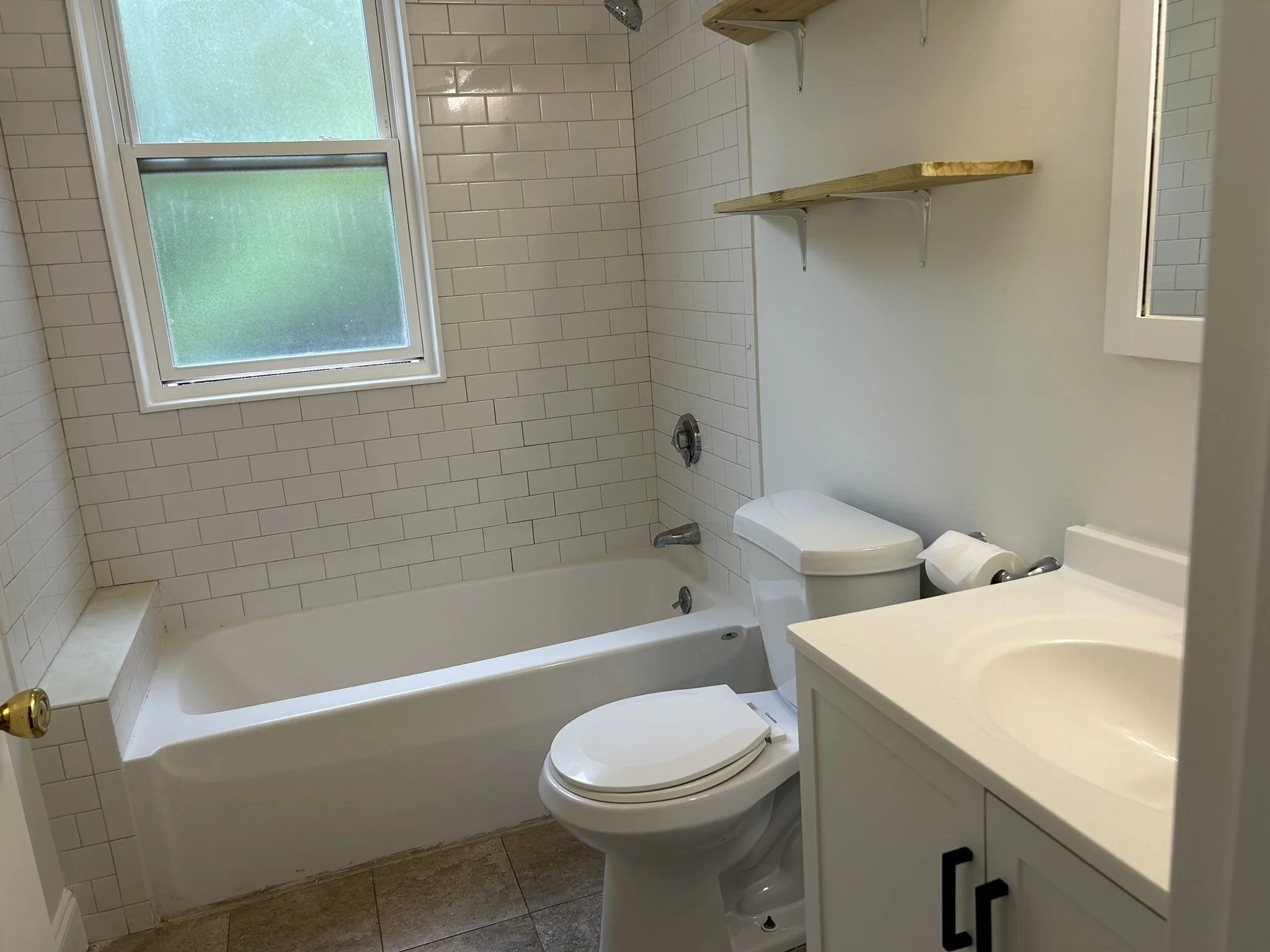 3 bed, 1 bath apartment for rent at 31 Franklin Ave Unit 2-2, Chelsea — photo 8 of 8