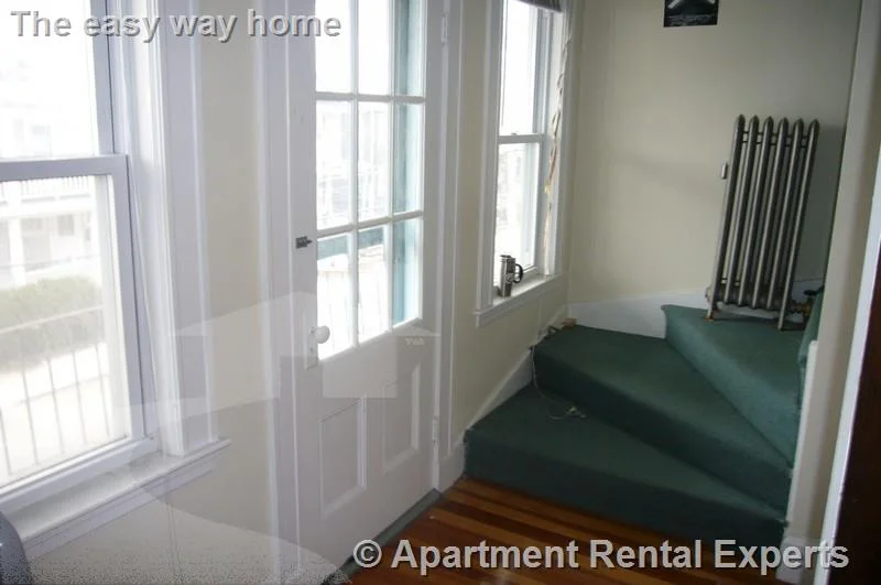 4 bed, 2 bath apartment for rent at 31 Frederick Ave Unit 2, Tufts — photo 7 of 13