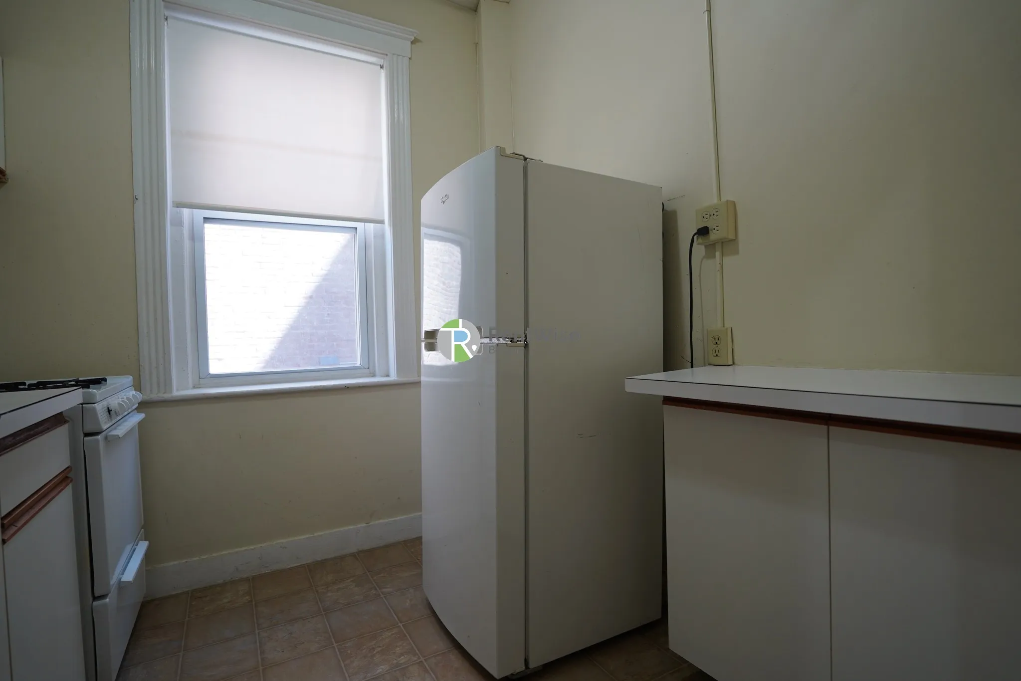 Studio bed, 1 bath apartment for rent at 31 Gardner St Unit 12, Allston — photo 7 of 11