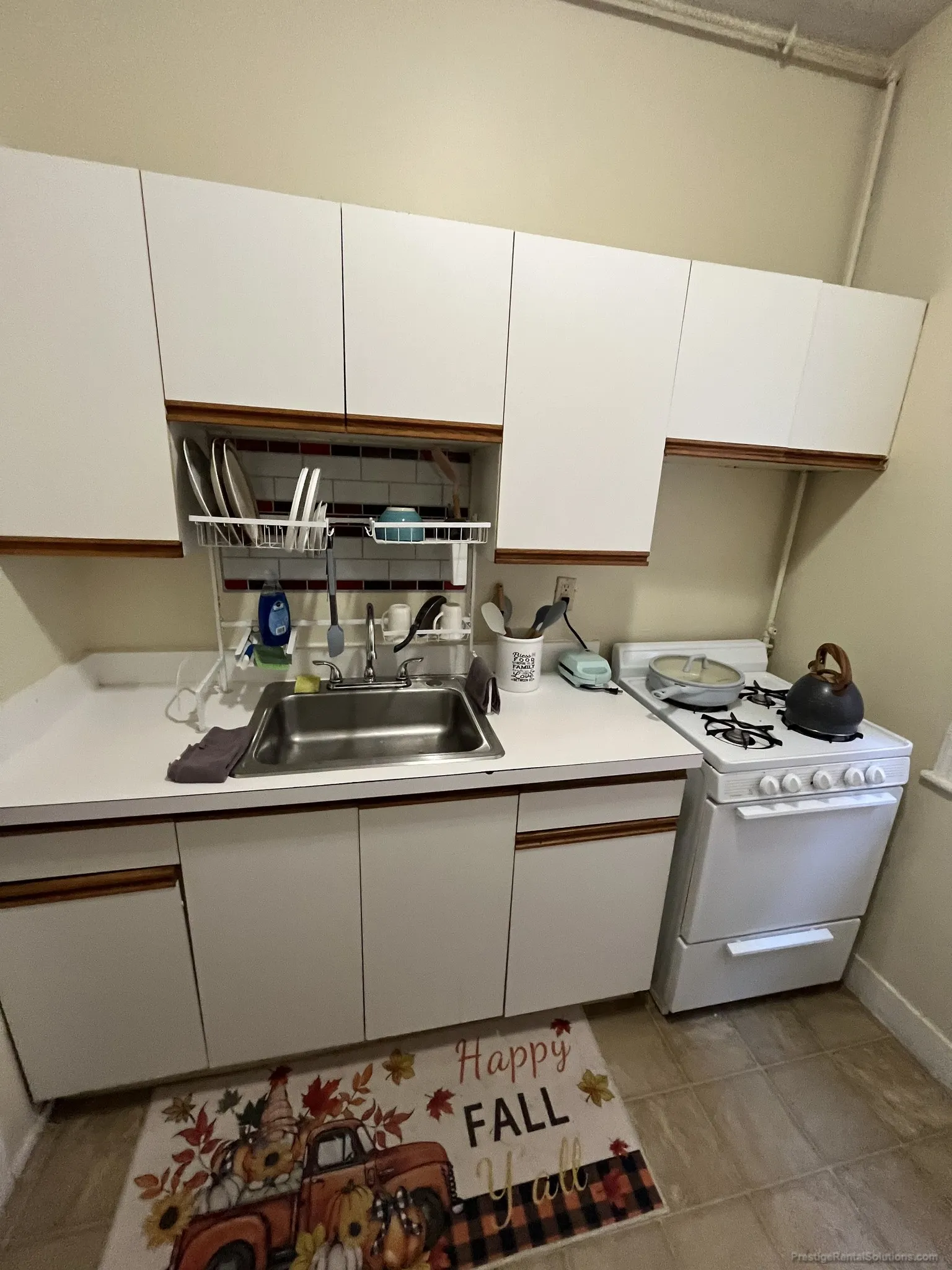 Studio bed, 1 bath apartment for rent at 31 Gardner St Unit 5, Allston — photo 4 of 11