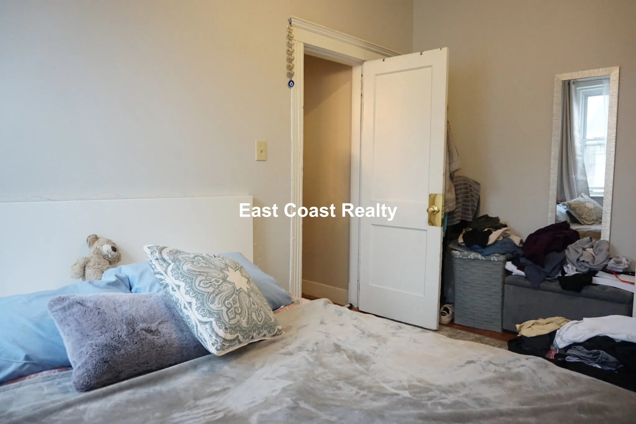2 bed, 1 bath apartment for rent at 31 Gardner St Unit 7, Allston — photo 3 of 9