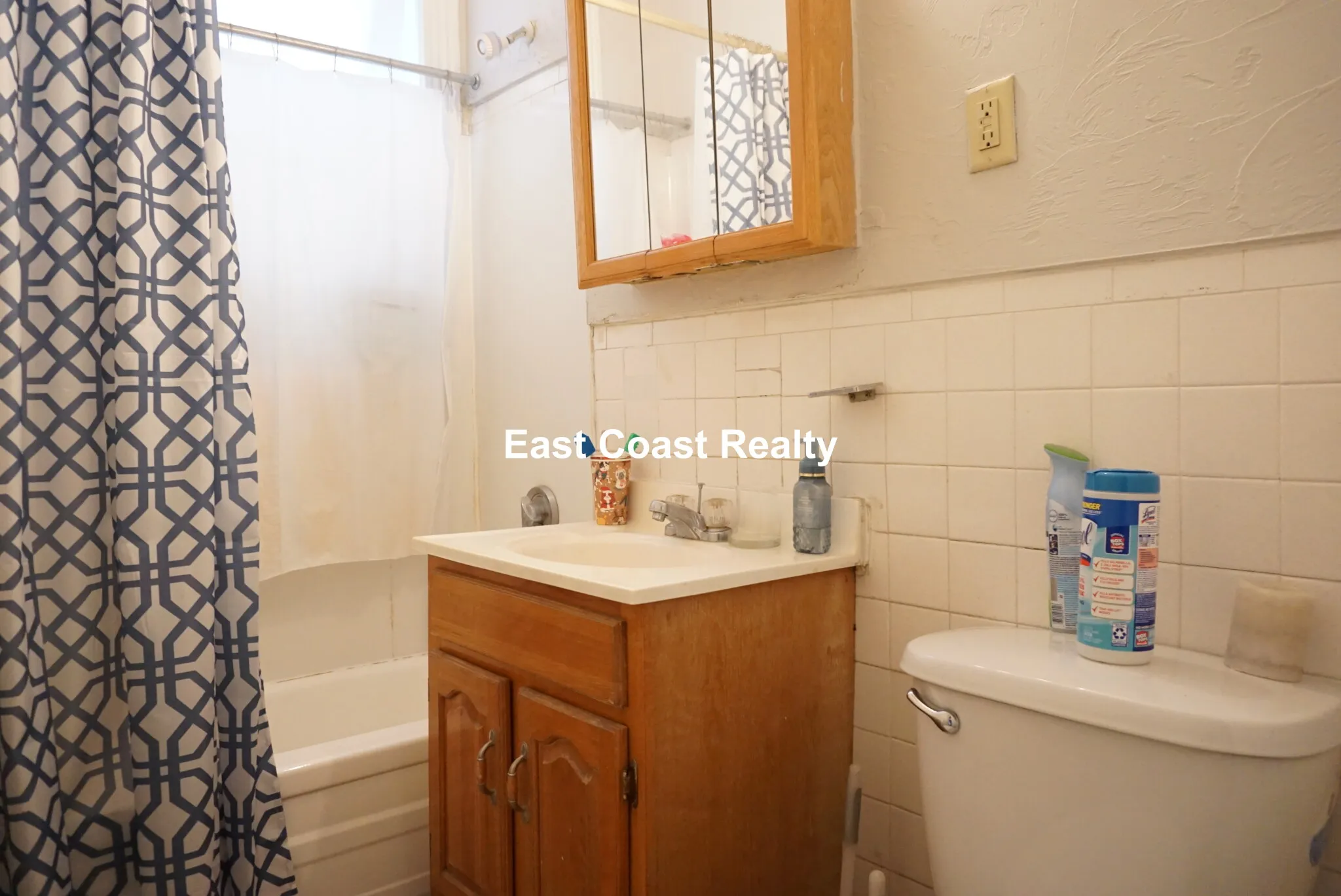 2 bed, 1 bath apartment for rent at 31 Gardner St Unit 7, Allston — photo 8 of 9