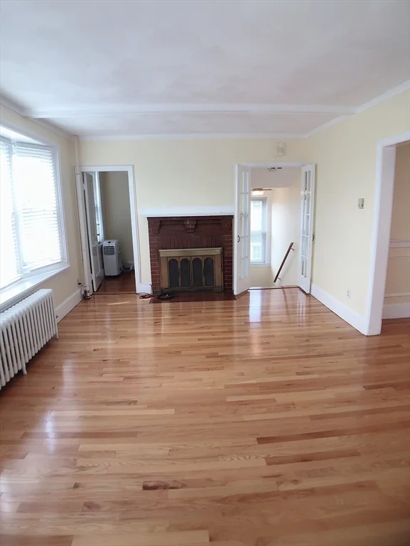 3 bed, 2 bath apartment for rent at 31 Gilbert Rd Unit 2, Belmont — photo 12 of 23