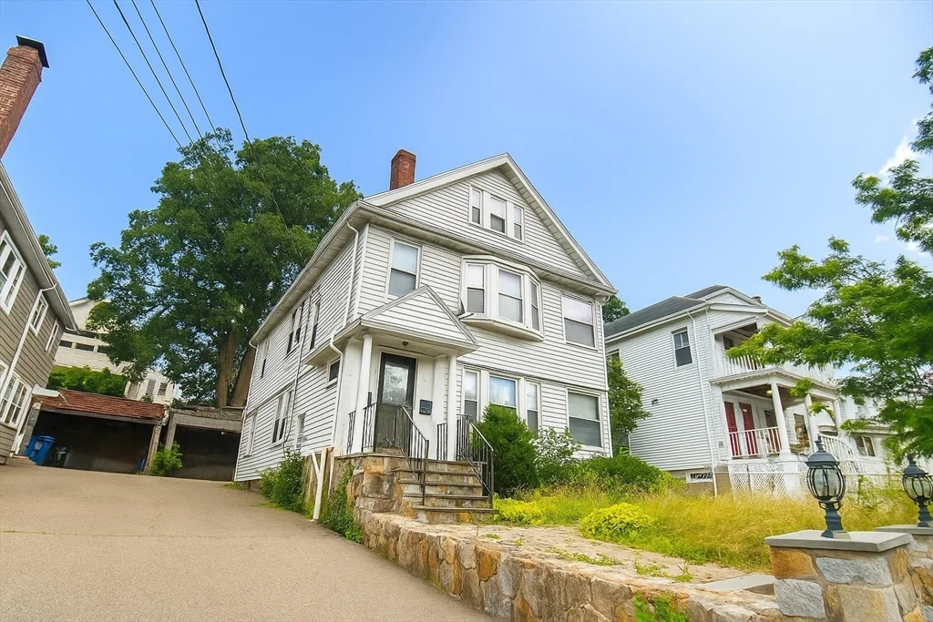 3 bed, 2 bath apartment for rent at 31 Gilbert Rd Unit 2, Belmont