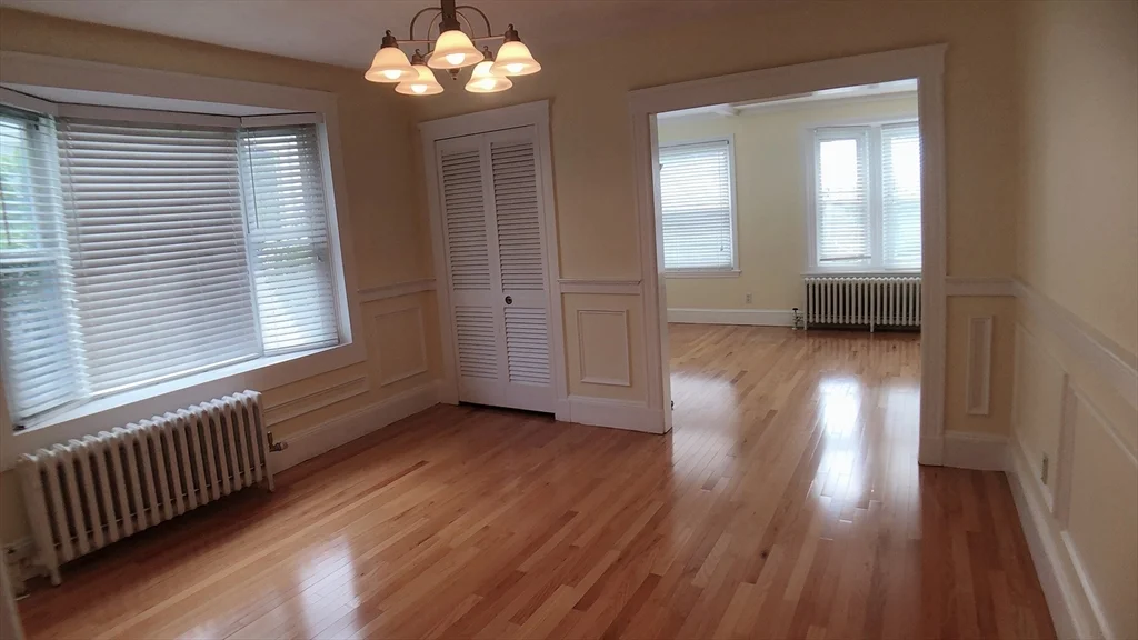 3 bed, 2 bath apartment for rent at 31 Gilbert Rd Unit 2, Belmont — photo 8 of 23