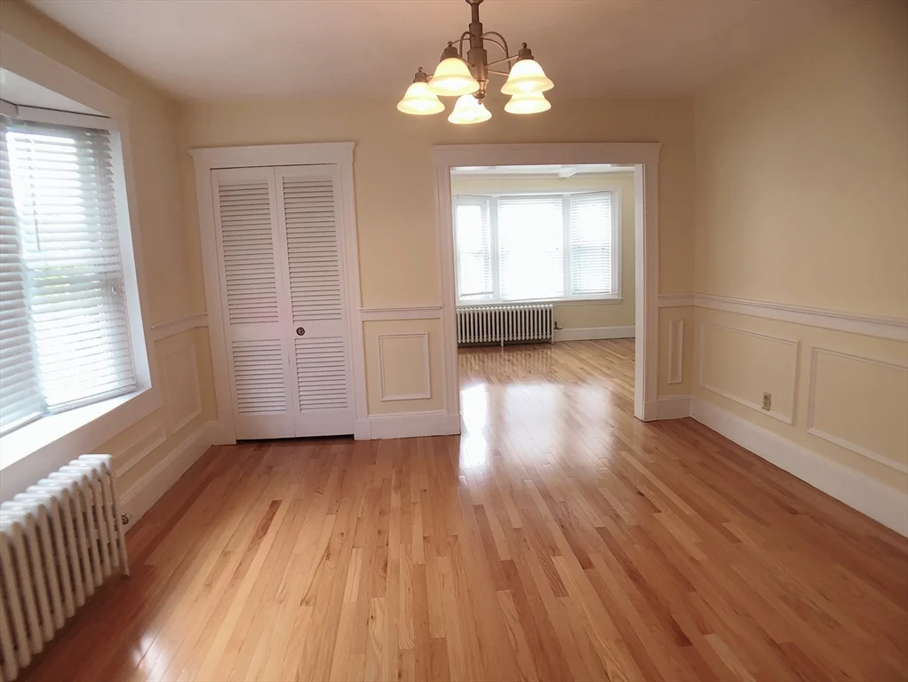 3 bed, 2 bath apartment for rent at 31 Gilbert Rd Unit 2, Belmont — photo 10 of 23