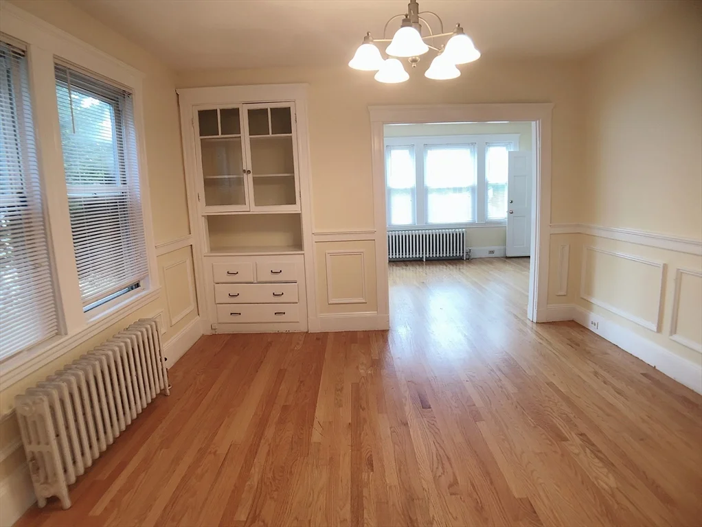 3 bed, 2 bath apartment for rent at 31 Gilbert Rd Unit 2, Belmont — photo 14 of 23