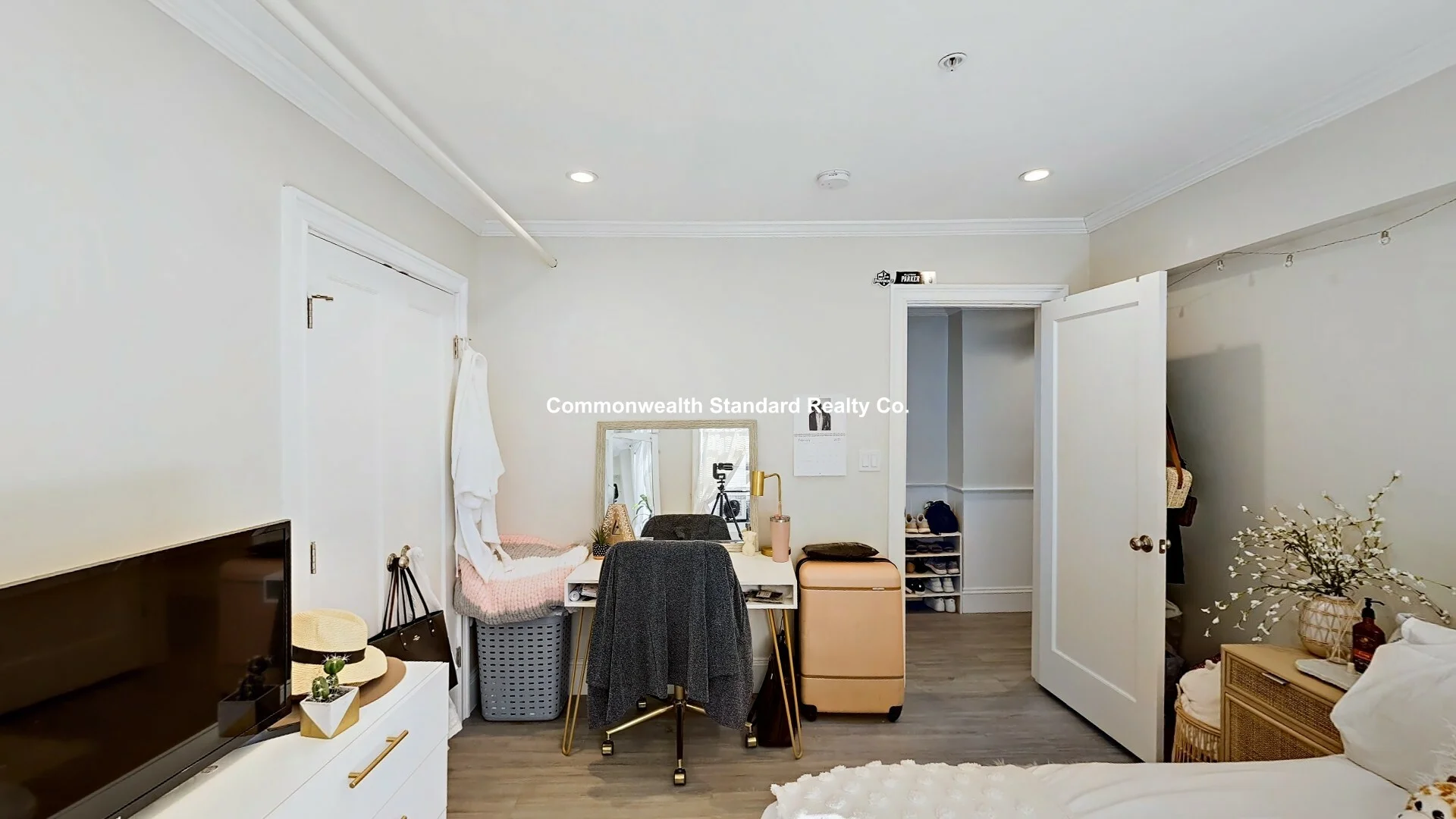 2 bed, 1 bath apartment for rent at 31 Glenville Ave Unit 31, Allston — photo 4 of 16