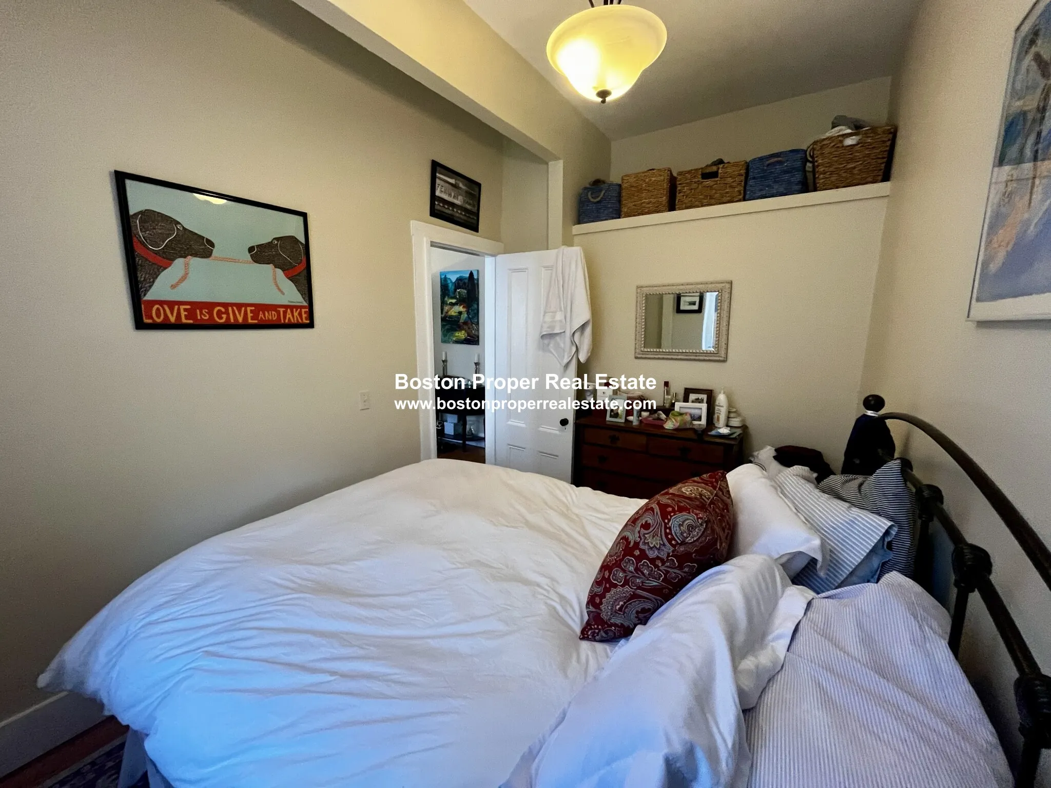 1 bed, 1 bath apartment for rent at 31 Gloucester St Unit 3F, Back Bay — photo 4 of 10