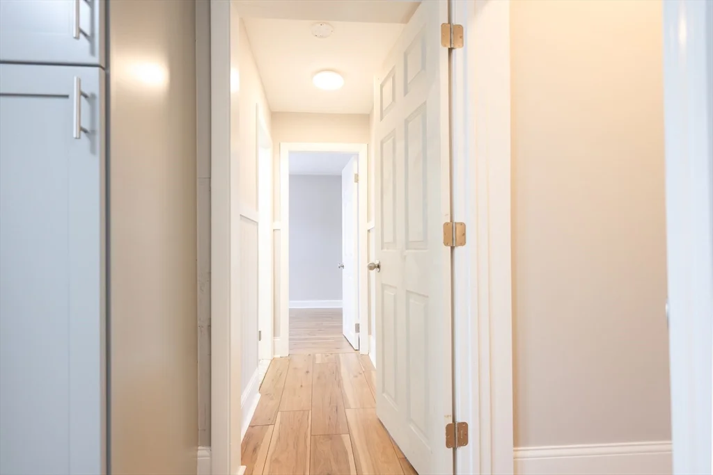 3 bed, 1 bath apartment for rent at 31 Graham St Unit 1, Quincy — photo 30 of 41