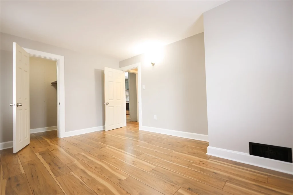 3 bed, 1 bath apartment for rent at 31 Graham St Unit 1, Quincy — photo 16 of 41