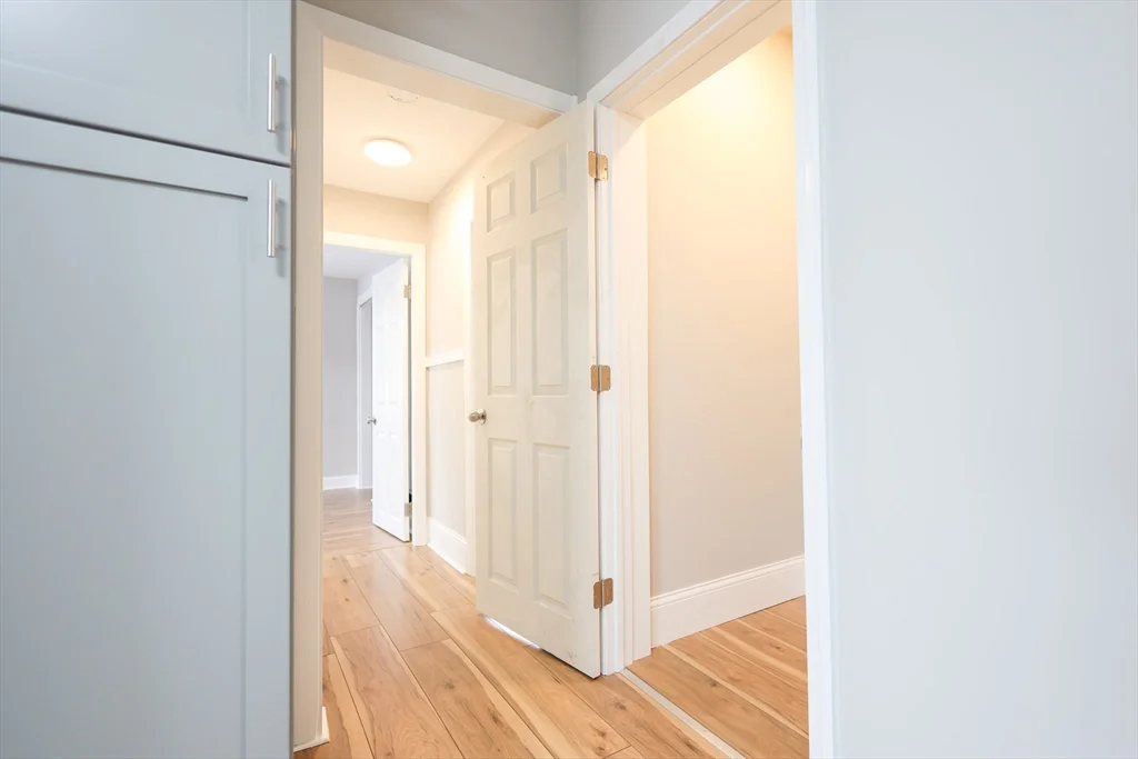 3 bed, 1 bath apartment for rent at 31 Graham St Unit 1, Quincy — photo 29 of 41