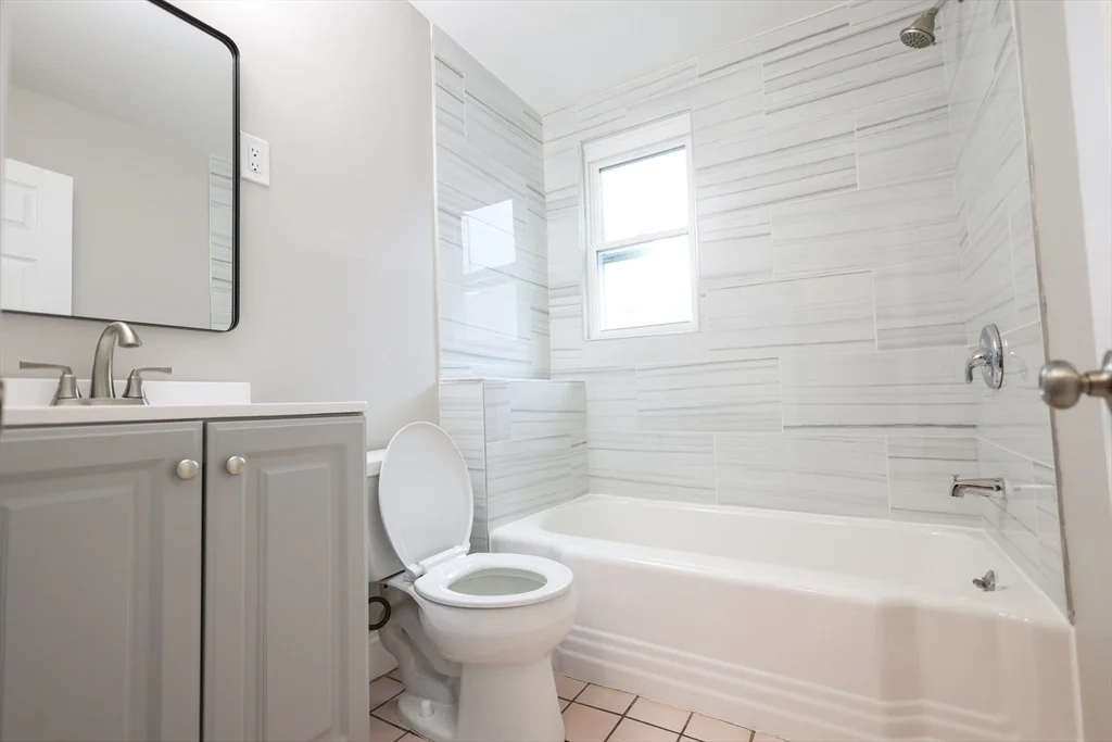 3 bed, 1 bath apartment for rent at 31 Graham St Unit 1, Quincy — photo 18 of 41