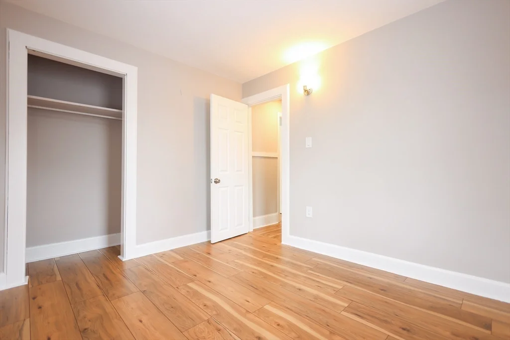 3 bed, 1 bath apartment for rent at 31 Graham St Unit 1, Quincy — photo 14 of 41