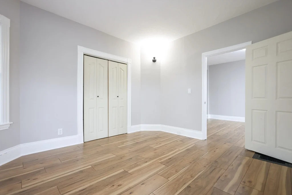 3 bed, 1 bath apartment for rent at 31 Graham St Unit 1, Quincy — photo 23 of 41